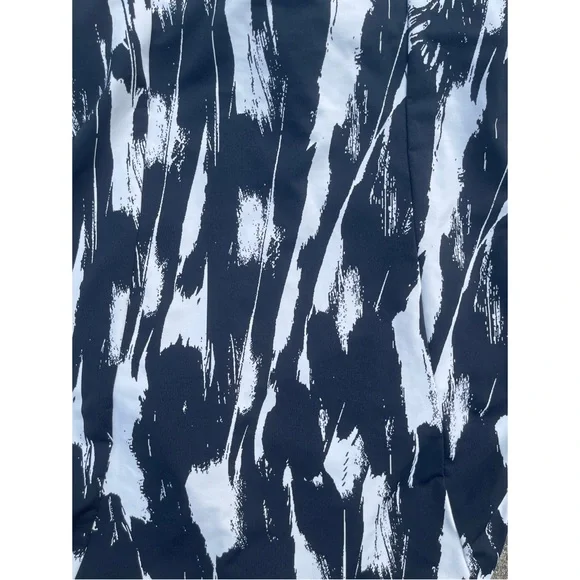 Garnet Hill Black & White One-Piece Swimsuit - Size 14 NWOT - Picture 9 of 9